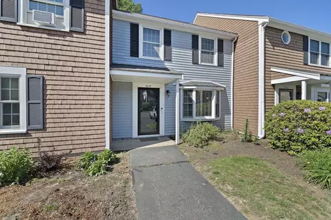 60 Pattison St #17, Abington, MA 02351