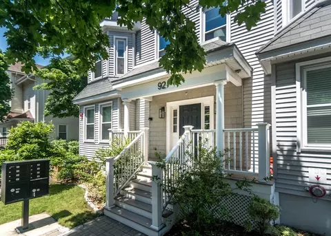 92 Brown St #5, Waltham, MA 02453