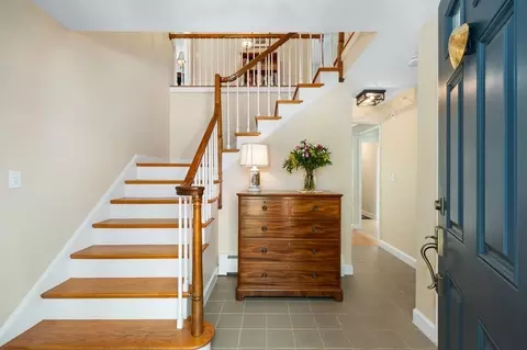 4 Great Ledge Ln, Gloucester, MA 01930 photo 3
