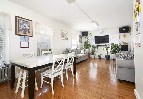 Dining - 2 Kosta St, Worcester, MA 01607 photo 1 of 1