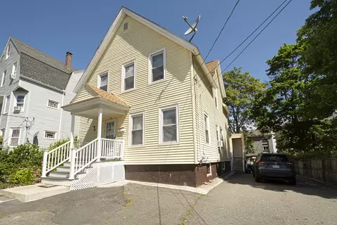 Exterior - 2 Kosta St, Worcester, MA 01607 photo 3 of 3