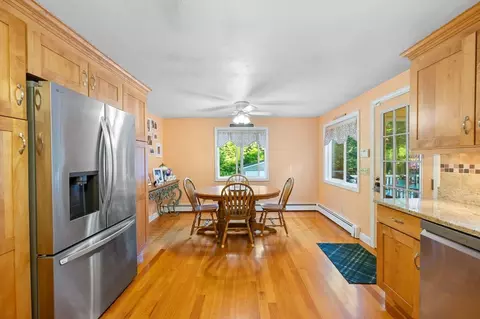 258 State St, Hanson, MA 02341 photo 9