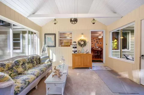 258 State St, Hanson, MA 02341 photo 14