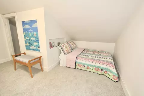Bedroom - 7 Albemarle St, Worcester, MA 01605 photo 4 of 4
