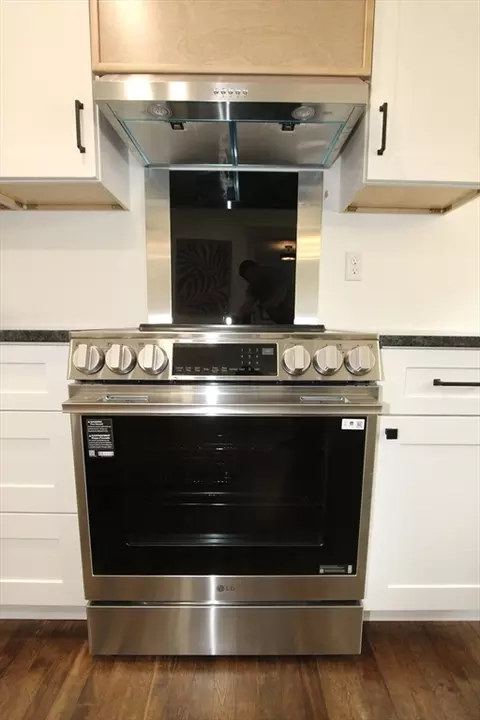 Kitchen - 7 Albemarle St, Worcester, MA 01605 photo 6 of 9