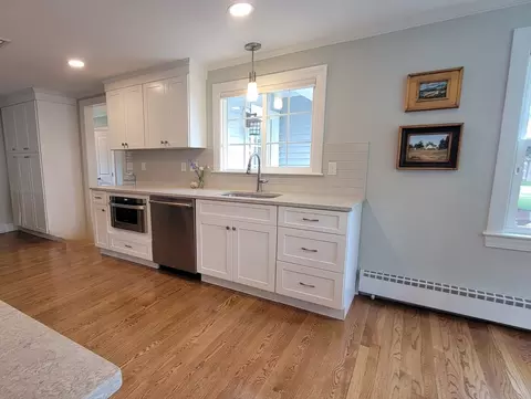 294 Great Plain Ave, Needham, MA 02492 photo 4