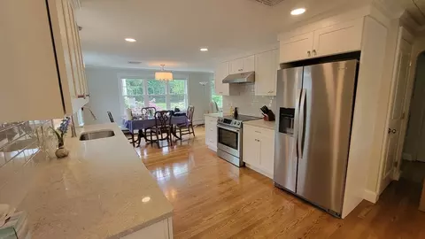 294 Great Plain Ave, Needham, MA 02492 photo 5