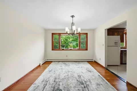 12 Thomas Cir, Stoneham, MA 02180 photo 8
