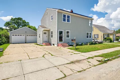 89 Cornell, New Bedford, MA 02740