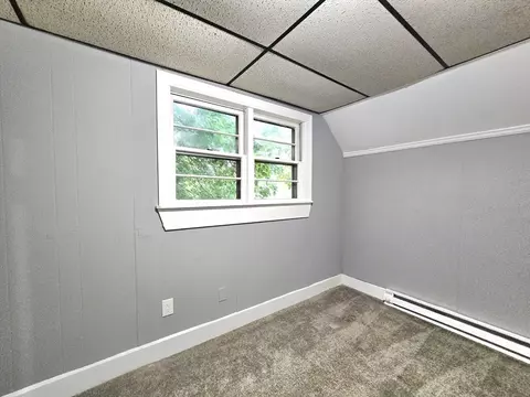 81 Limerick St, Gardner, MA 01440 photo 37