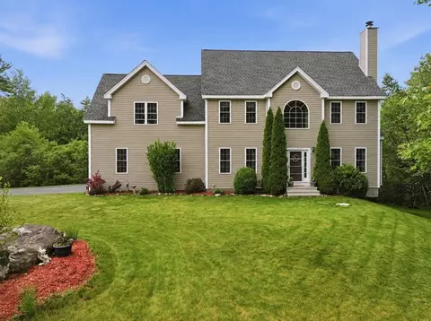 6 Pond Ct, Cherry Valley, MA 01611