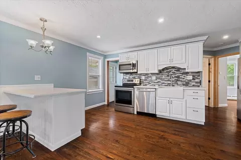 Kitchen - 11 Everett Ave, Webster, MA 01570 photo 1 of 4