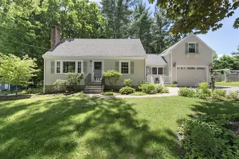 60 Hilltop Dr, Millis, MA 02054