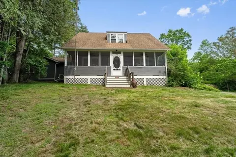113 Harrington Rd, Charlton, MA 01507