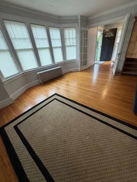 Living - 16 Fenimore Blvd, Springfield, MA 01108 photo 1 of 3