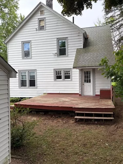 Exterior - 16 Fenimore Blvd, Springfield, MA 01108 photo 12 of 14