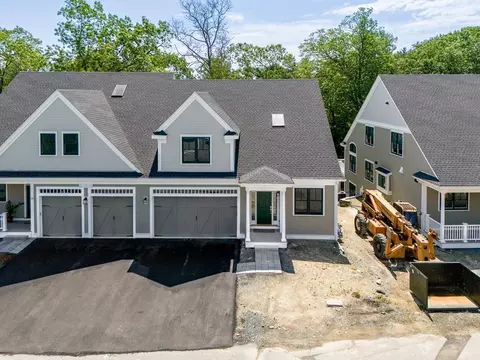18 Talbot Ln #18, Reading, MA 01867 photo 32