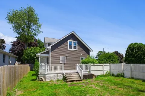 63 Stedman St, Chicopee, MA 01013 photo 5