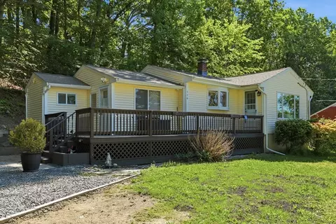116 White Pond Rd, Stow, MA 01775