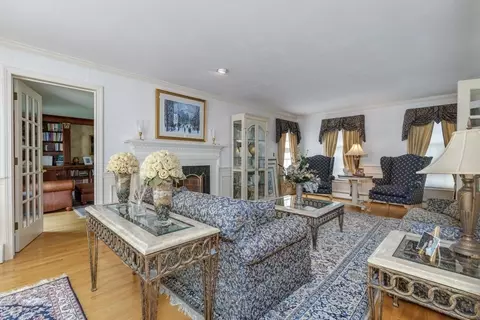 Living - 3 Aberdeen St, Windham, NH 03087 photo 5 of 5