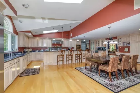 Kitchen - 3 Aberdeen St, Windham, NH 03087 photo 5 of 7