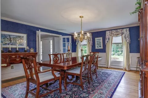 Dining - 3 Aberdeen St, Windham, NH 03087 photo 2 of 2