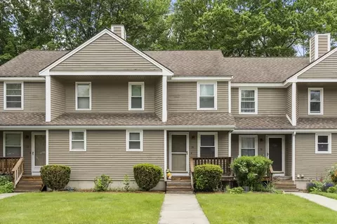74 Pennacook Dr #74, Leominster, MA 01453