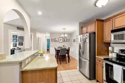400 Brookside Dr #E, Andover, MA 01810 photo 8