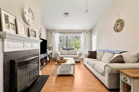 400 Brookside Dr #E, Andover, MA 01810 photo 12