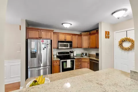 400 Brookside Dr #E, Andover, MA 01810 photo 5