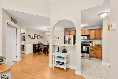 400 Brookside Dr #E, Andover, MA 01810 photo 18