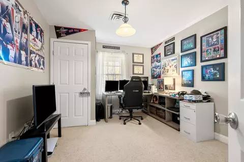 400 Brookside Dr #E, Andover, MA 01810 photo 30