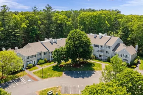 400 Brookside Dr #E, Andover, MA 01810 photo 3