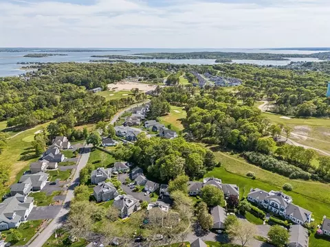 8 Oakmont Dr #8, Wareham, MA 02571