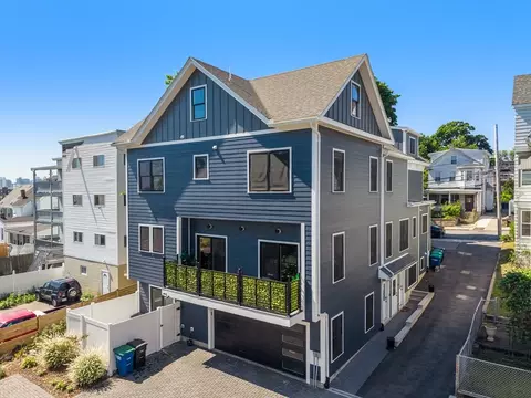 55 Heath St #C, Somerville, MA 02145