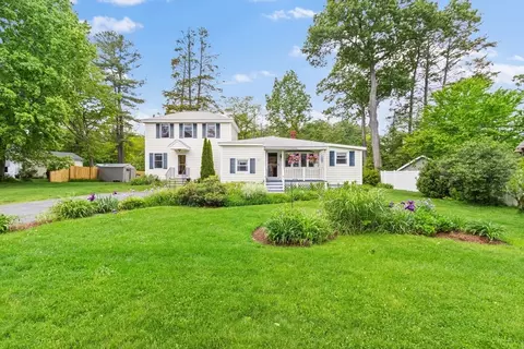 58 Sachem St, Billerica, MA 01821