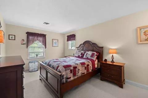 Bedroom - 700 Brookside Dr #J, Andover, MA 01810 photo 1 of 3