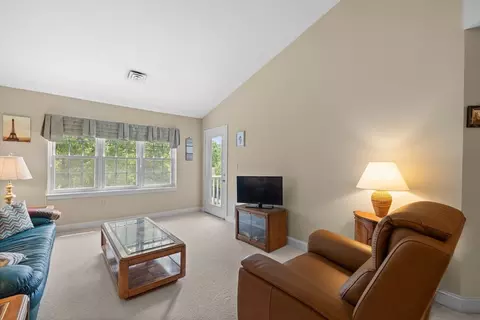 Living - 700 Brookside Dr #J, Andover, MA 01810 photo 1 of 1