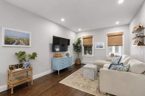 17 Cordis St #1, Boston, MA 02129