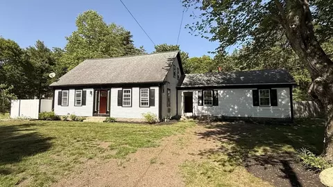 36 Spruce, Middleboro, MA 02344