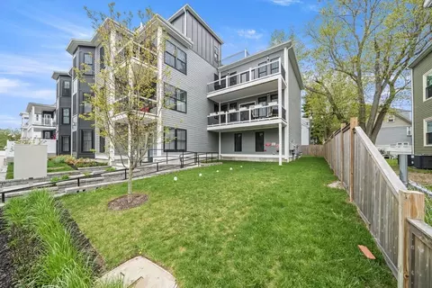 43 Withington St #3, Boston, MA 02124