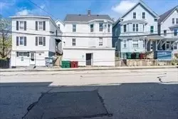 716 Lawrence St, Lowell, MA 01852