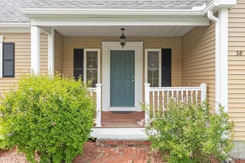 38 Hemlock Rd, Ashburnham, MA 01430 photo 2