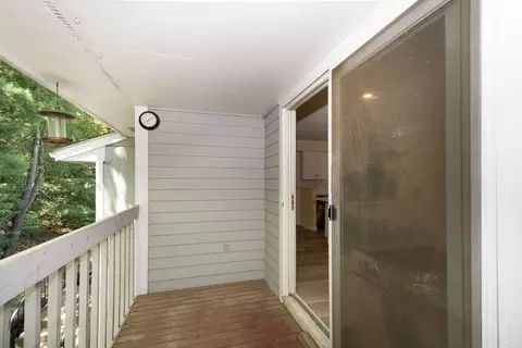 Exterior - 10 Beals Cove Rd #C, Hingham, MA 02043 photo 2 of 6