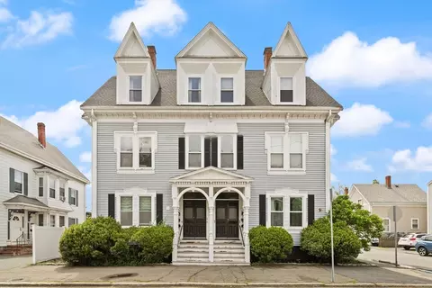 12 12 Dearborn St #2, Salem, MA 01970