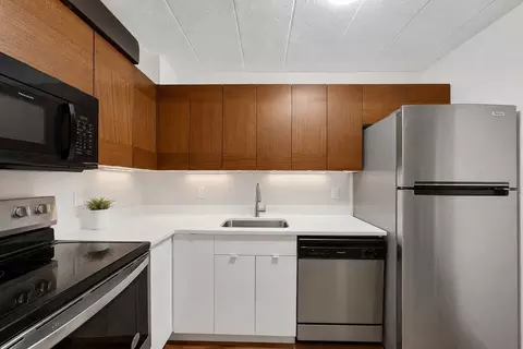 345 Harvard St #4A, Cambridge, MA 02138