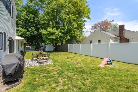 Exterior - 21 Randall Rd, Maynard, MA 01754 photo 3 of 5