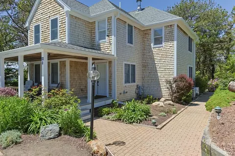 48 Harry Kemp Way #4, Provincetown, MA 02657