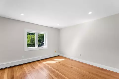 Bedroom - 12 Gerrish Ave, Dracut, MA 01826 photo 12 of 19