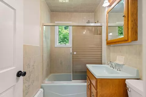 Bath - 12 Gerrish Ave, Dracut, MA 01826 photo 2 of 2